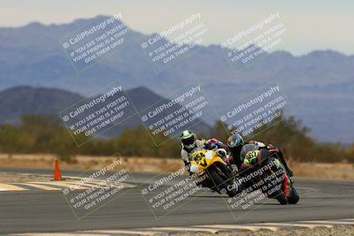 media/Jan-15-2022-CVMA (Sat) [[711e484971]]/Race 11 Amateur Supersport Middleweight/